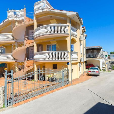 Apartment Ani Vodice Luaran gambar